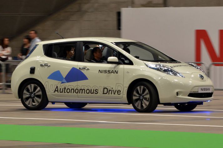 Sjálfkeyrandi Nissan Leaf