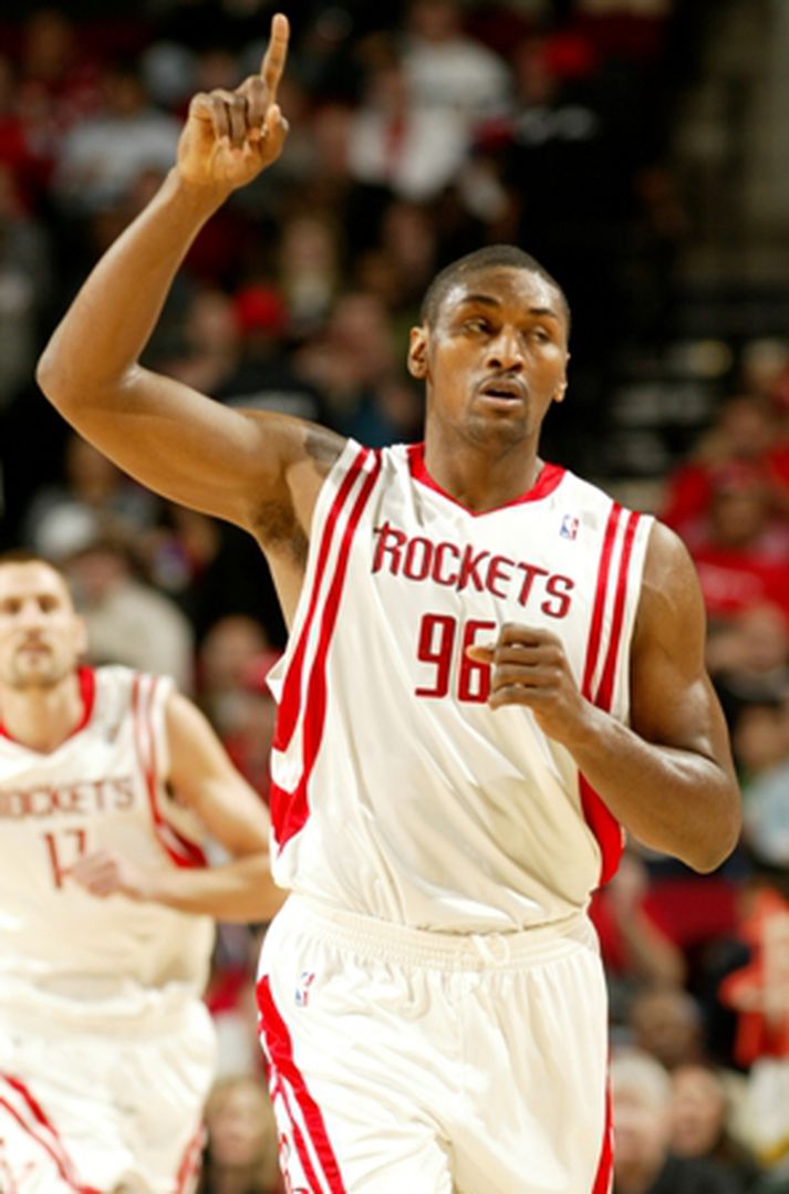 Ron Artest tók málin í sínar hendur í annari framlengingu og tryggði Houston sigur