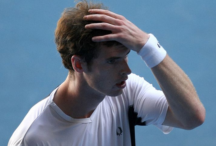 Andy Murray datt úr leik í Melbourne í nótt.