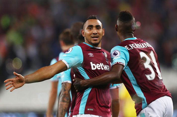 Payet fagnar í leik með West Ham.