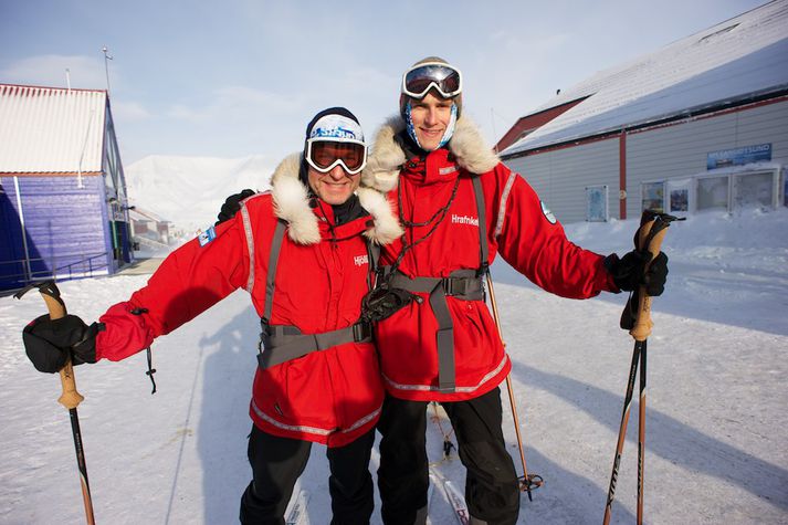 Hjörleifur og Hrafnkell á skíðum í Longyearbyen