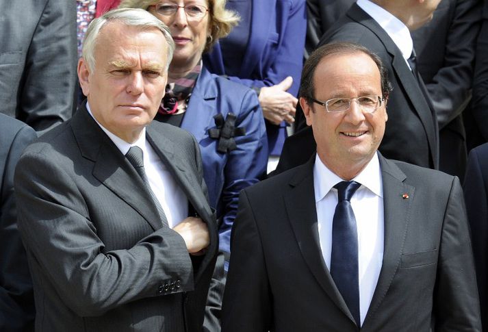 Jean-Marc Ayrault, forsætisráðherra Frakklands, og Francois Hollande, forseti.