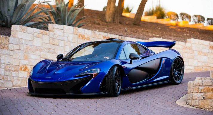 McLaren P1 ofurbíllinn.