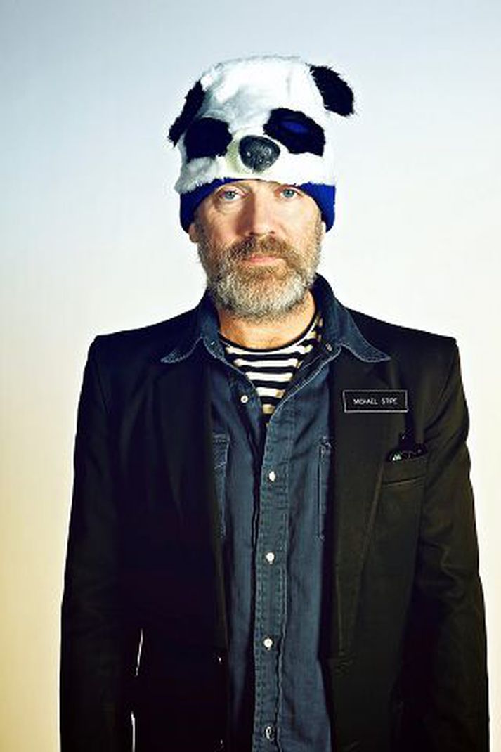 michael stipe Söngvari R.E.M. notaði iPhone til að taka upp síðustu plötu.