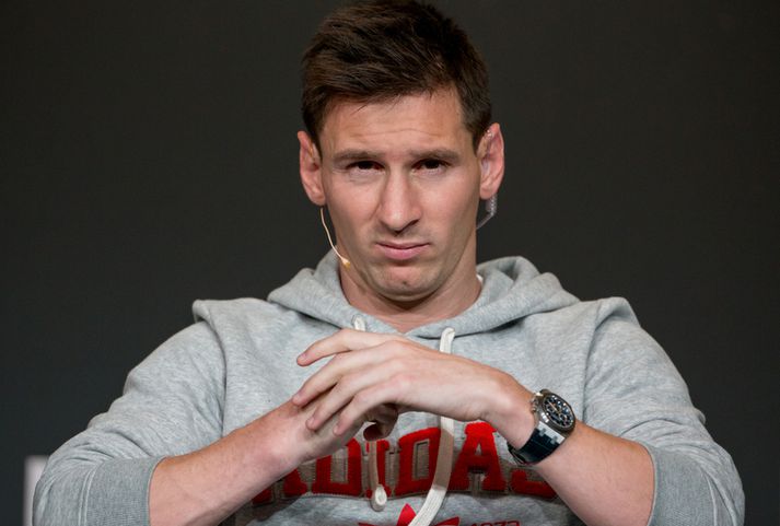 Lionel Messi sat fyrir svörum í gær.