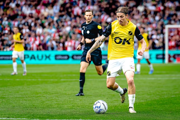 Elías Már Ómarsson skoraði langþráð mark fyrir NAC Breda í dag.