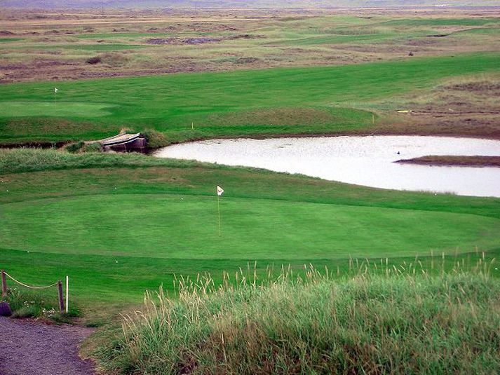 Núverandi golfvöllur ofan Þorlákshafnar.