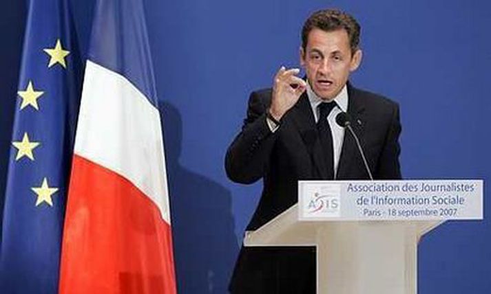 Nicolas Sarkozy, forseti Frakklands, leggur áherslu að menn komi sér saman um aðgerðir.