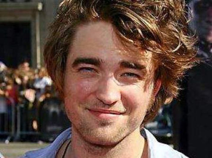 Of frægur? Robert Pattinson er hættur að heimsækja frænku sína.