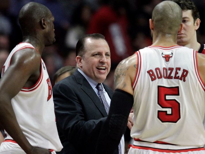 Tom Thibodeau, þjálfari Chicago.