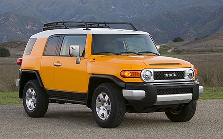 Toyota FJ Cruiser.