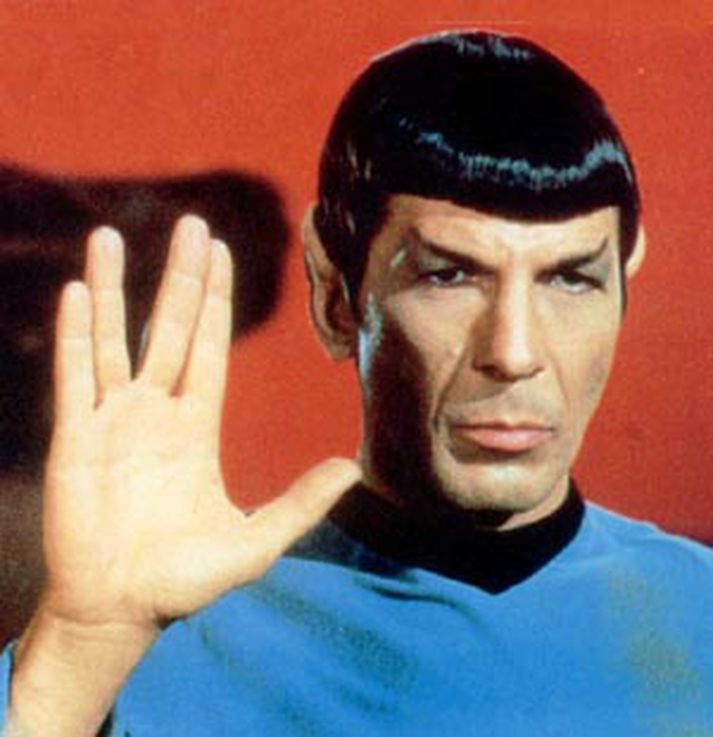 Leonard Nimoy sem Spock.