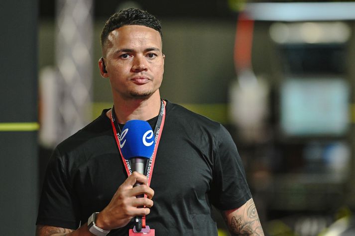 Jermaine Jenas heldur áfram að missa tækifæri í fjölmiðlabransanum.