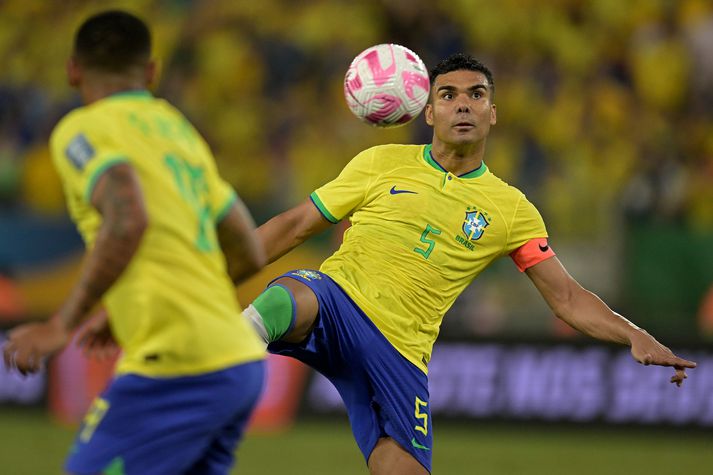 Casemiro bar fyrirliðabandið hjá Brasilíu í leiknum þangað til hann fór útaf vegna meiðsla. 