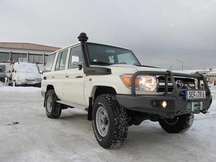 Toyota Land Cruiser 70.