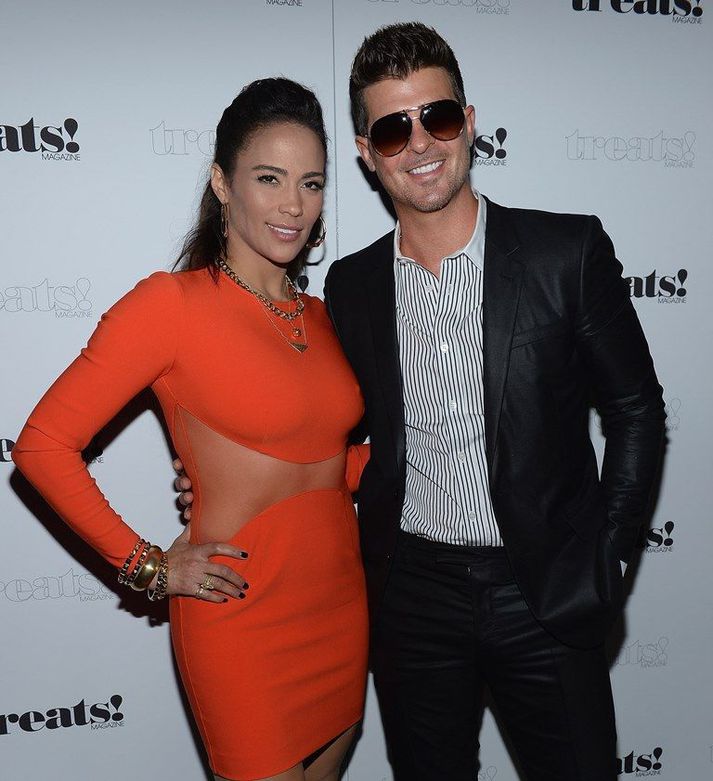 Robin Thicke, í þetta skipti ásamt eiginkonu sinni Paula Patton.