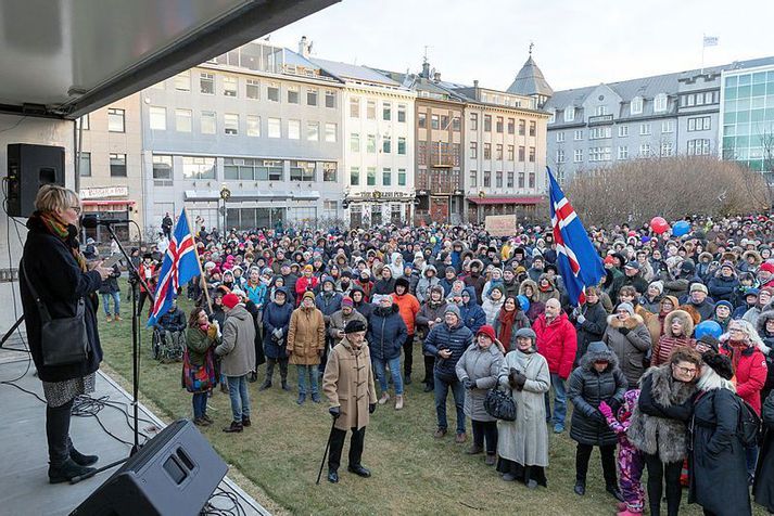 Mótmæli á Austurvelli vegna hinna ýmsu mála hafa verið með reglulegu millibili undanfarin ár. Bæði vegna ásakana um spillingu en líka alls konar mála sem fólk hefur verið ósátt við í þjóðfélaginu.