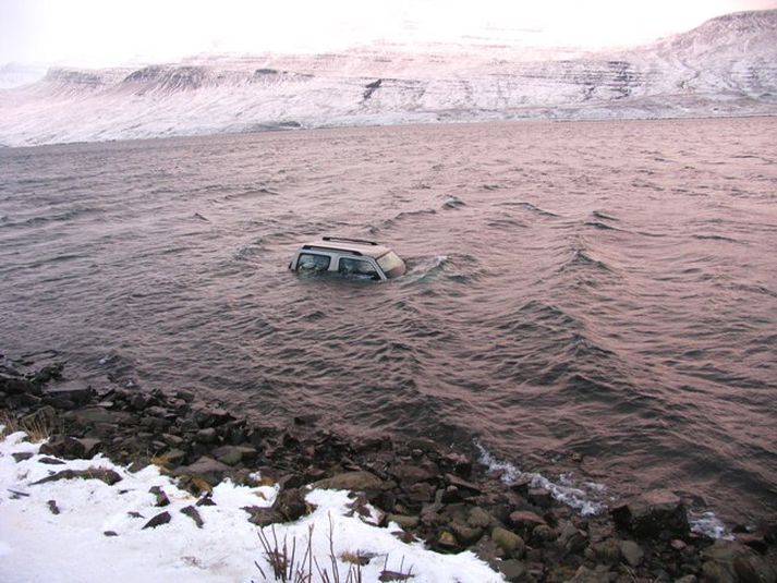 Eins og sést á myndinni þá hefði þetta getað farið heldur illa.