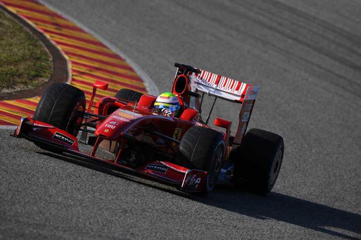 Felipe Massa var fljótastur á Barcelona brautinni í morgun.