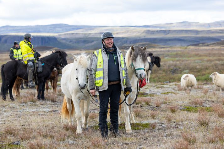 Glatt á hjalla er meðal hinna 25 rekstrarmanna sem eru nú að ljúka smölun.