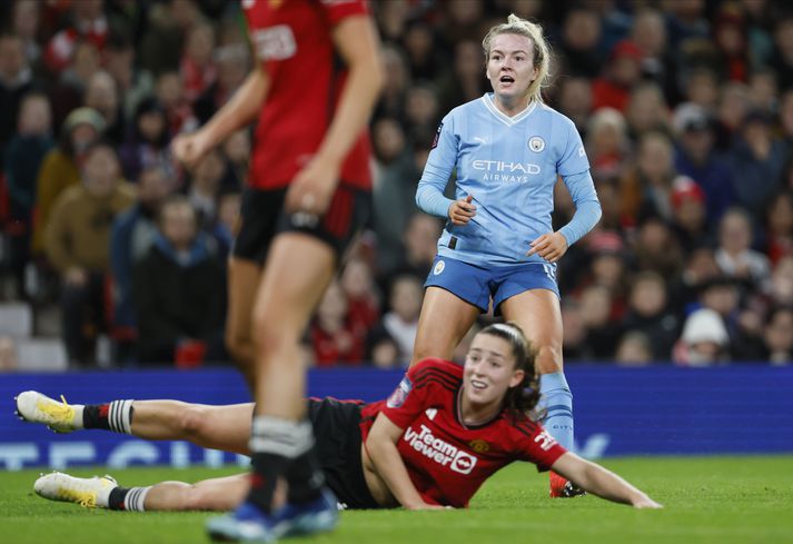 Lauren Hemp var á skotskónum fyrir Man City.