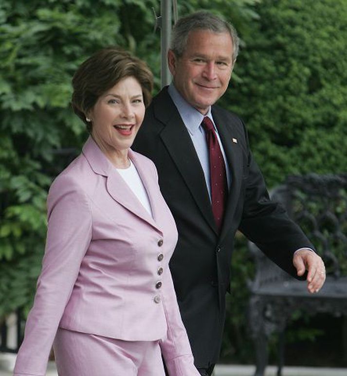 Forsetahjónin George og Laura Bush eru í heimsókn í Þýskalandi.