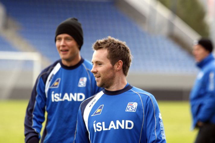 Sagan endalausa um vistaskipti Veigars Páls Gunnarssonar frá Stabæk til Vålerenga í norska fótboltanum ætlar engan endi að taka.