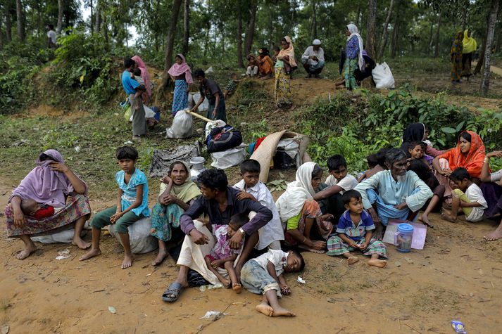 Rohingjamúslimar, nýkomnir til Bangladess.