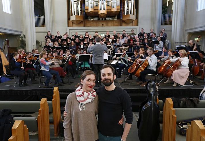 Hanna Dóra og Elmar Gilbertsson sjá um einsönginn á morgun með Mótettukórnum og kammersveitinni.
