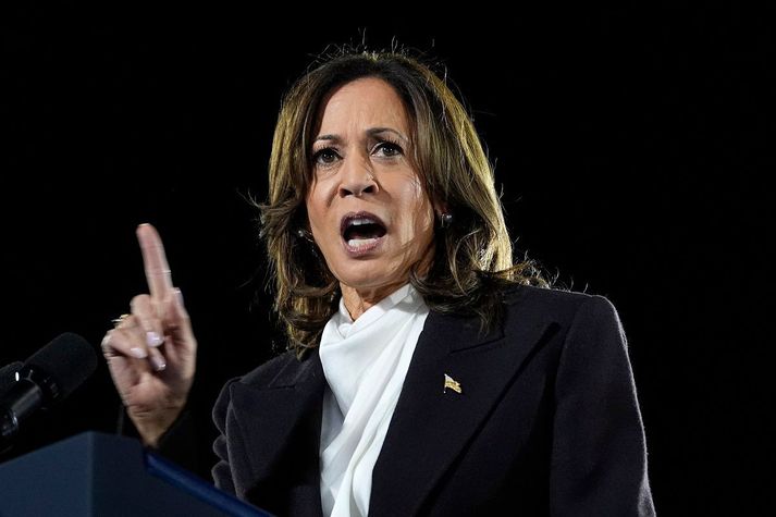 Kamala Harris, varaforseti Bandaríkjanna, í Washington DC í gærkvöldi.