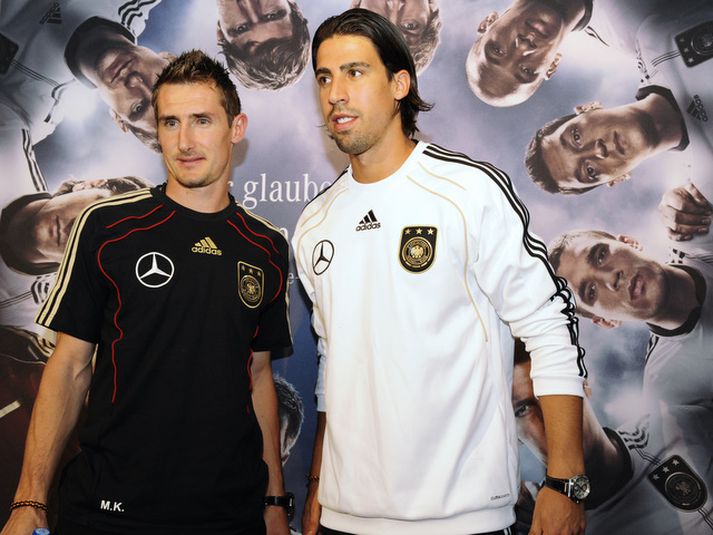 Sami Khedira og Miroslav Klose.