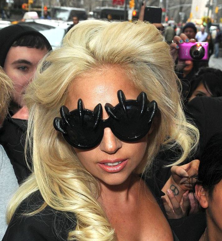 lady gaga Æfir stíft fyrir tónleikaferð sína um heiminn.