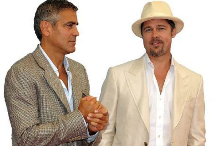 Hörð samkeppni Kvikmyndaspekúlantar spá því að stórvinirnir George Clooney og Brad Pitt muni berjast um Óskarinn sem besti karlleikari ársins.