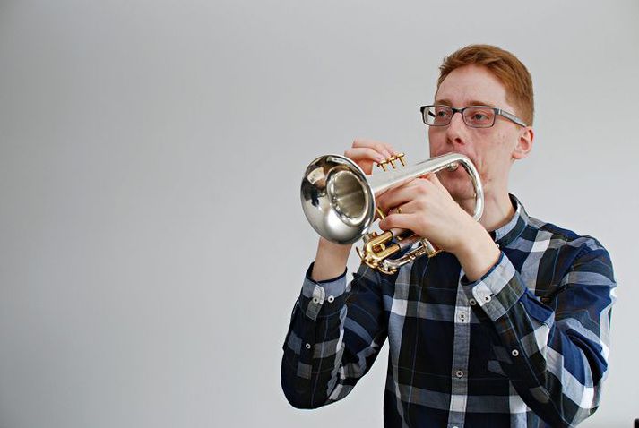 Guðmundur Hreiðarsson er einn meðlima brassbandsins.