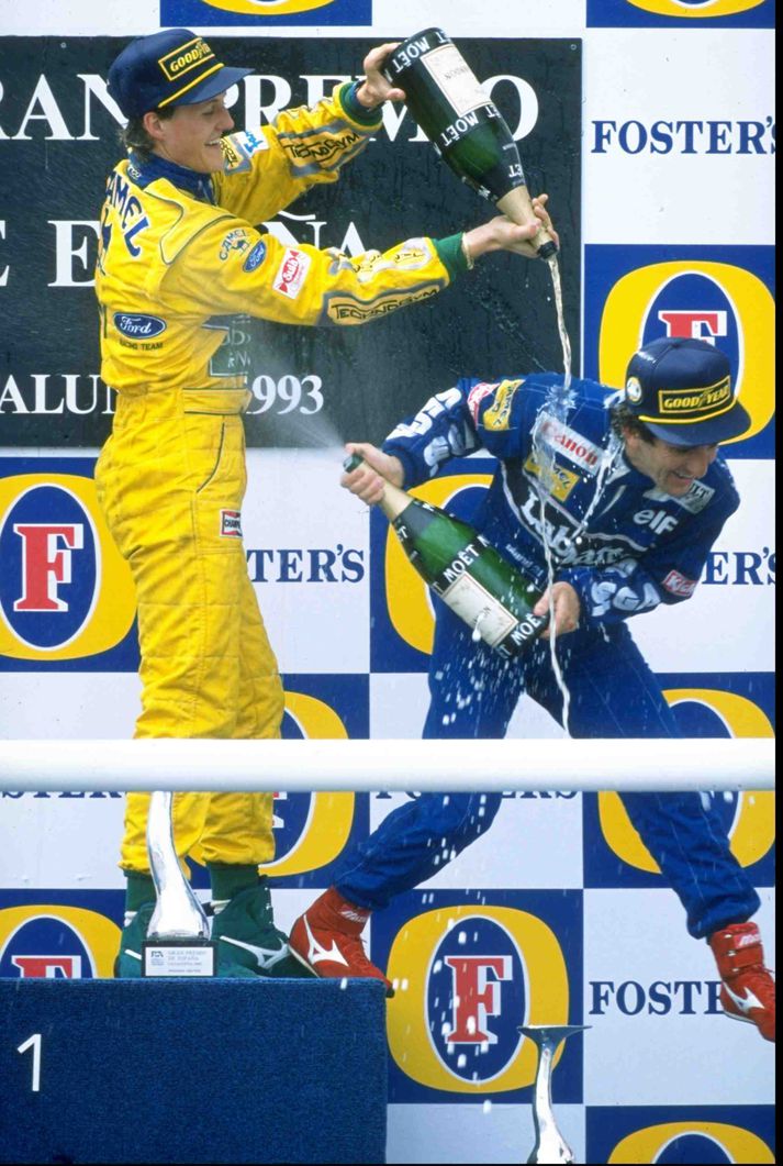 Michael Schumacher og Alain Prost á verðlaunapalli árið 1993, en Schumacher er enn að í Formúlu 1.