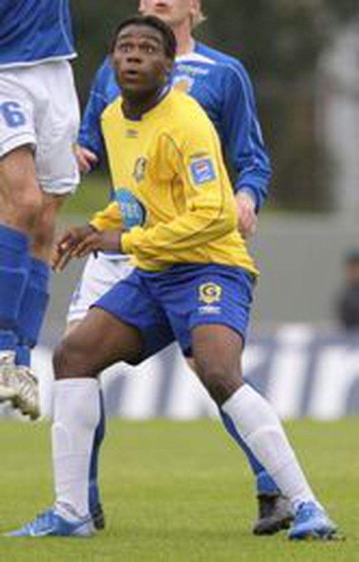 Gilles Ondo, fyrrum leikmaður Grindavíkur, hefur byrjað vel með norska liðinu Stabæk og í gær skoraði hann þrennu í 5-0 sigri liðsins í æfingaleik gegn sænska liðinu GAIS.