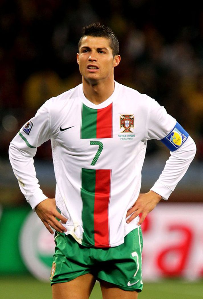 Ronaldo er kominn til Íslands og verður á Laugardalsvelli annað kvöld.