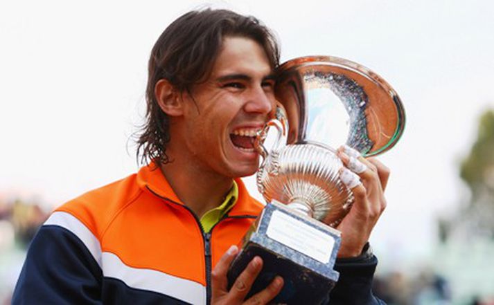 Rafael Nadal fagnar sigri í Róm