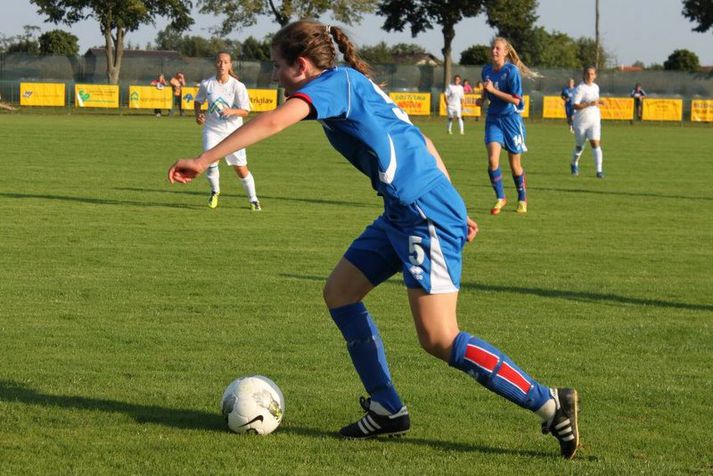 Esther Rós Arnarsdóttir skoraði tvö mörk.