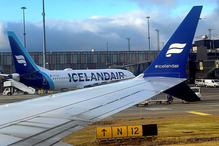 Viðskiptavinir Icelandair eru beðnir um að fylgjast vel með.