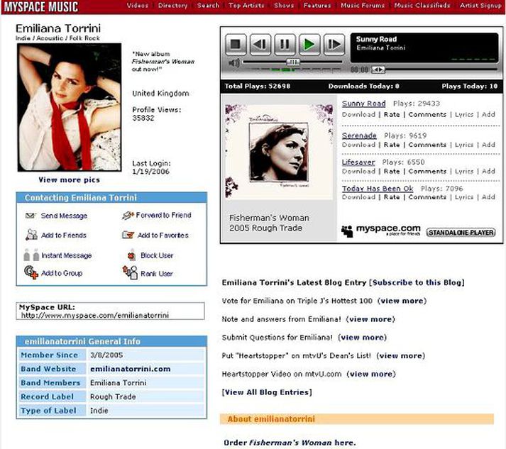 Útgáfufyrirtækið Universal Music segir netveituna MySpace brjóta á höfundarrétti.