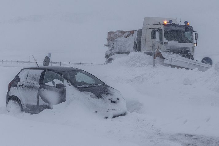 Björgunarsveitir hafa haft í nógu að snúast í dag.