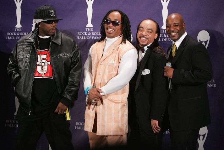 Scorpio, Melle Mel, Kidd Creole (annar frá hægri) og Raheim í The Furious Five mættu á Waldorf Astoria hótelið í New York árið 2007 þegar of The Furious Five var tekin inn í Frægðarhöll rokksins.