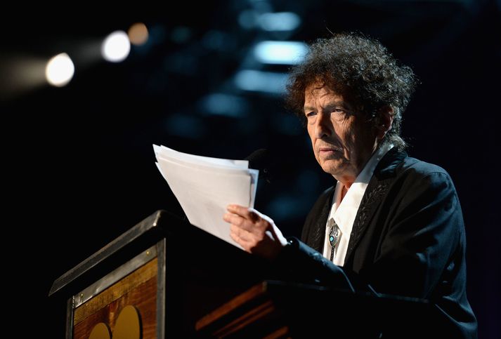Bob Dylan samdi lagið árið 1962 og er endurupptakan sem gerð var í fyrra sú eina sem til er.