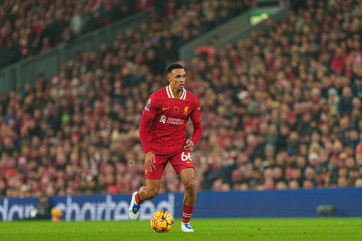 Trent Alexander-Arnold hefur ekki enn skrifað undir nýjan samning við Liverpool.