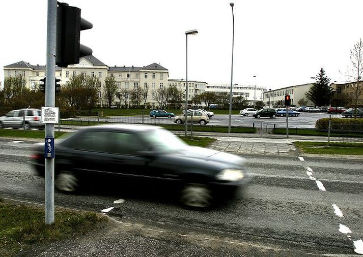 Borgin vill lækka hámarkshraða á Hringbraut úr 60 niður í 50 kílómetra á klukkustund.fréttablaðið/gva