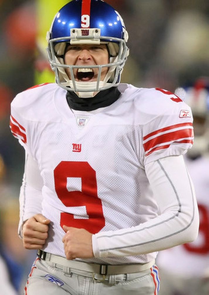 Lawrence Tynes skoraði 47 metra vallarmark í framlengingu og tryggði um leið New York sæti í Superbowl.