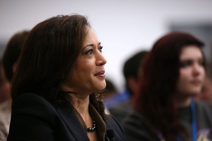 Það er í höndum dómsmálaráðherra Kaliforníufylkis, Kamala Harris, að móta tillöguna