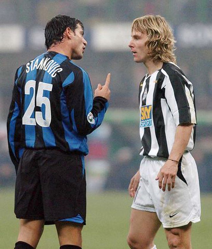 Litlu munaði að Pavel Nedved og Dejan Stankovic hjá Inter hefðu orðið liðsfélagar í sumar.