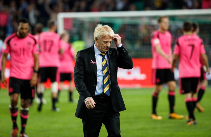 Strachan hafði um margt að hugsa í Slóveníu í gærkvöld